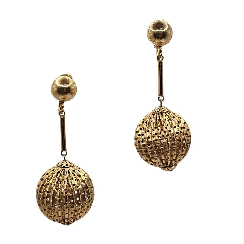 Vintage Gold-Tone Clip-On Drop Earrings Filigree Ball‎ Dangle Mid Century Glam